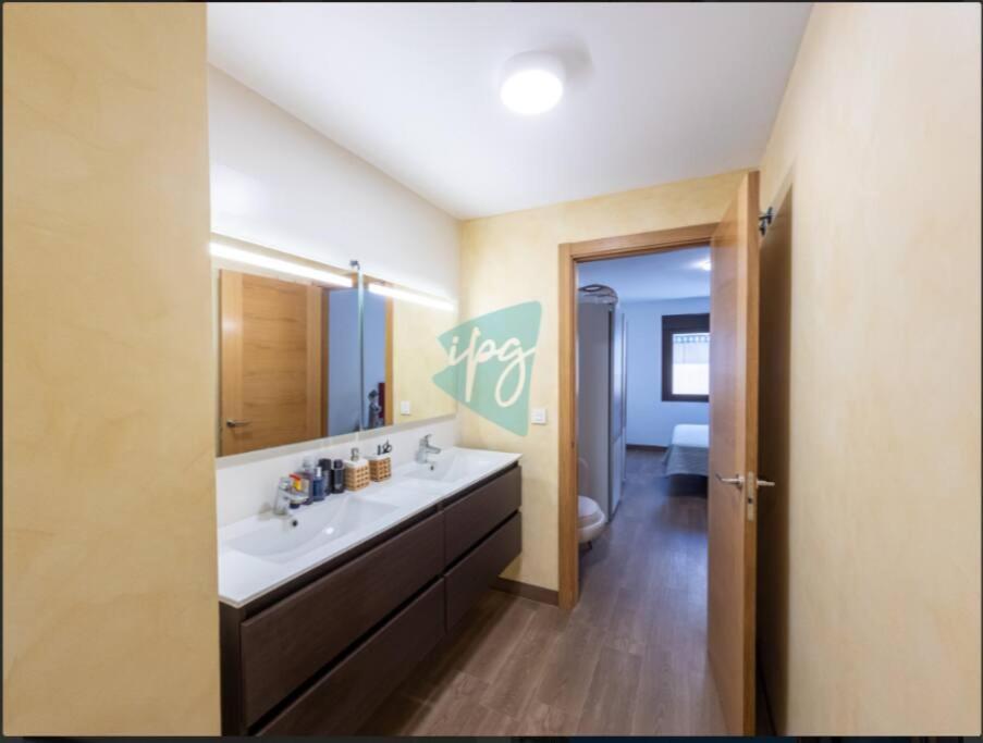Beach Side Apartment -إِستيبونا المظهر الخارجي الصورة