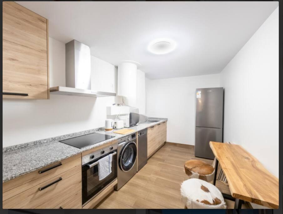 Beach Side Apartment -إِستيبونا المظهر الخارجي الصورة